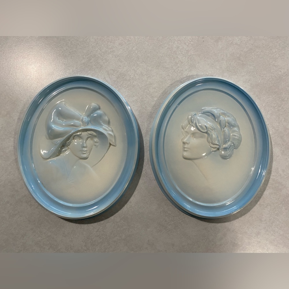 Set of two ceramic wall hangings Victorian women